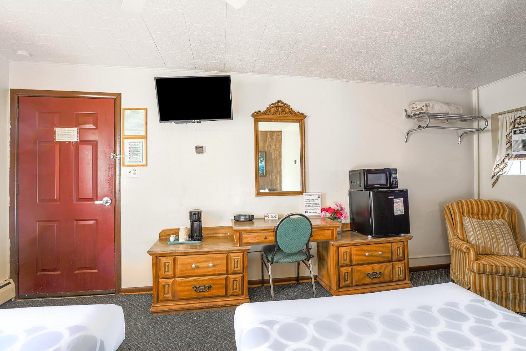 Love Hotels Silver Street By Oyo At Hurley Wi מראה חיצוני תמונה